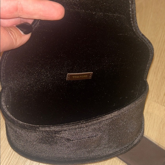 Tom Ford velvet sunglass case - Picture 2 of 2